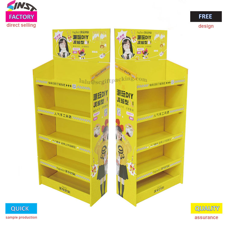 Das kleine gelbe Pappregal im Supermarkt brennt!