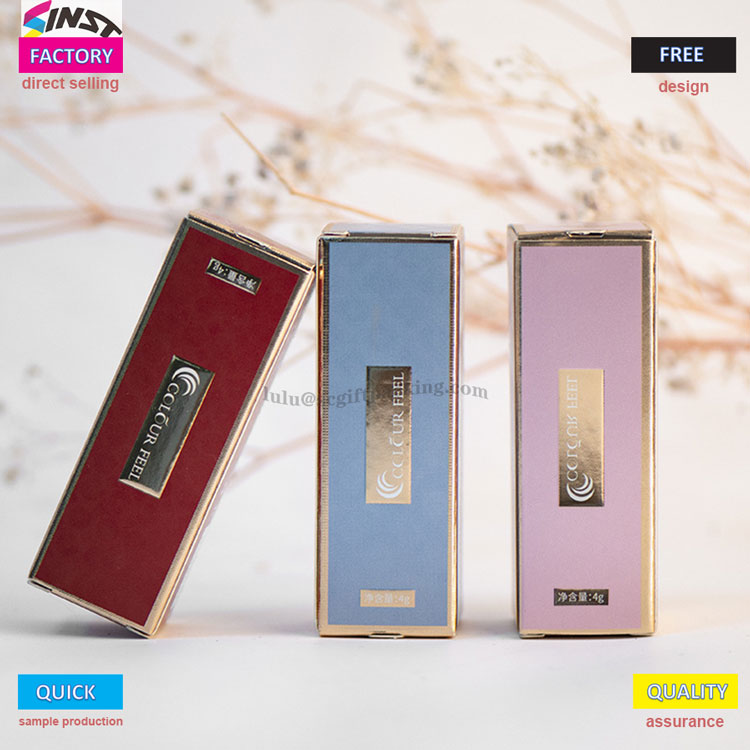 Lippenstift weiße Kartonfaltbox